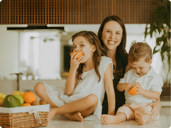 Foto da nutricionista infantil Camila Garcia